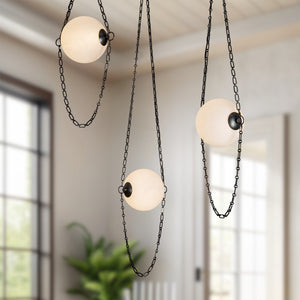 Petra Chandelier
