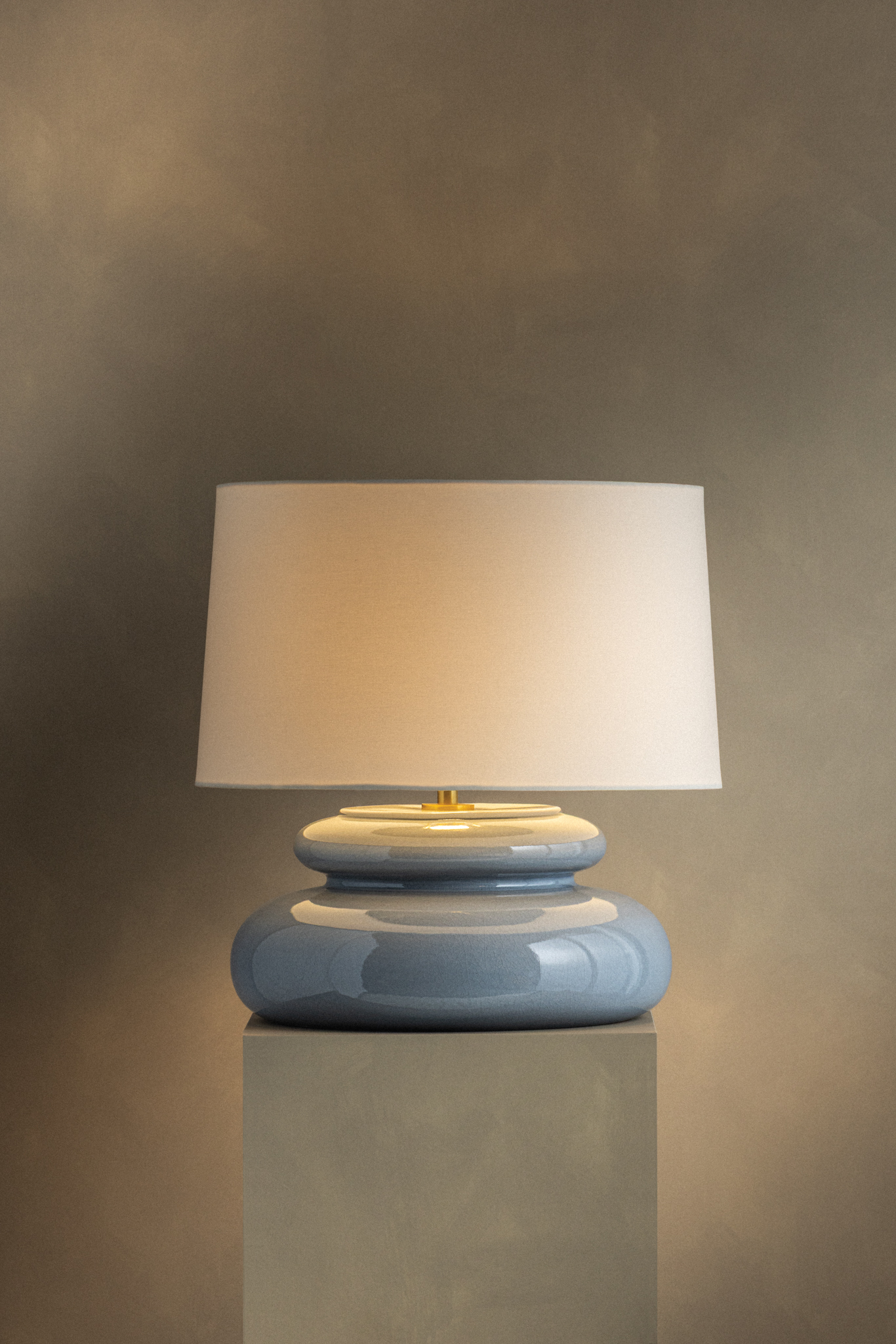 Pia Table Lamp