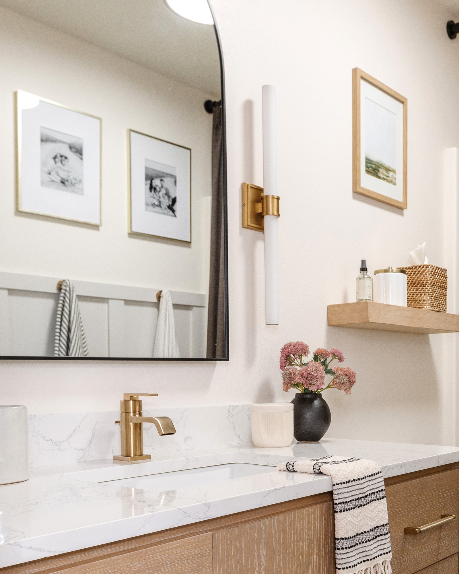 Rona Vanity Light