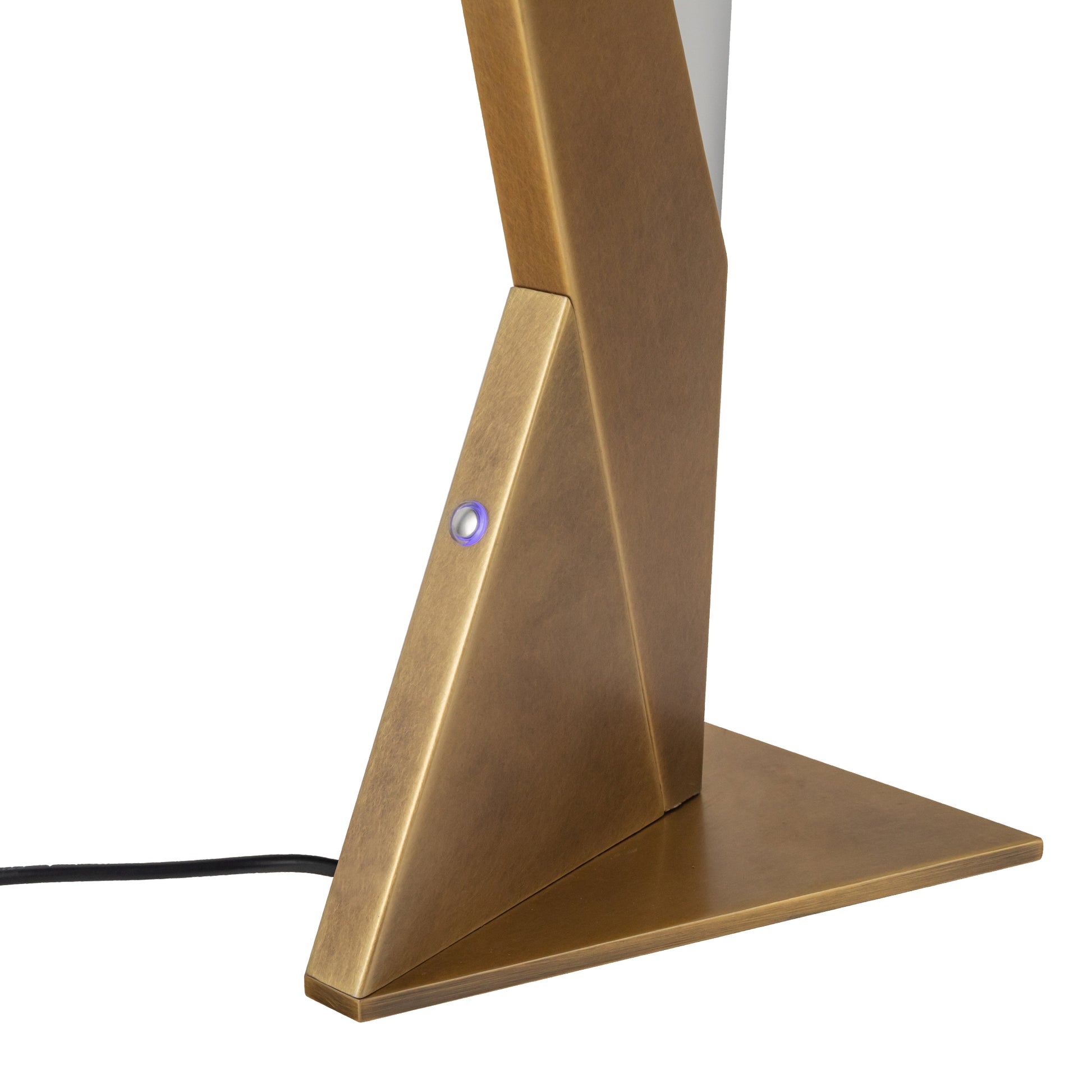 Tachi 6-in Table Lamp