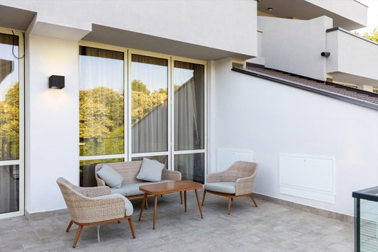 Terra 1-LT Outdoor Sconce