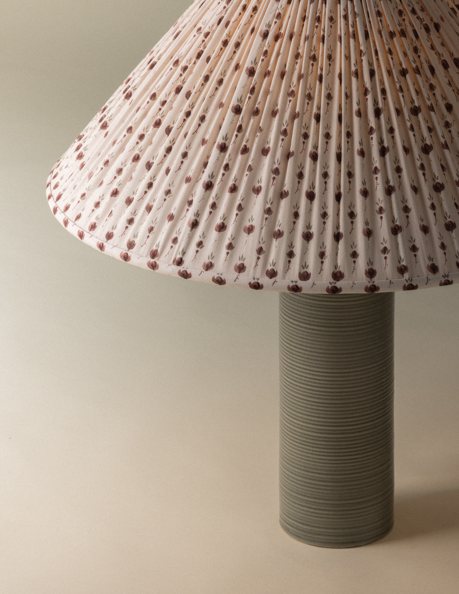 Tuva Table Lamp