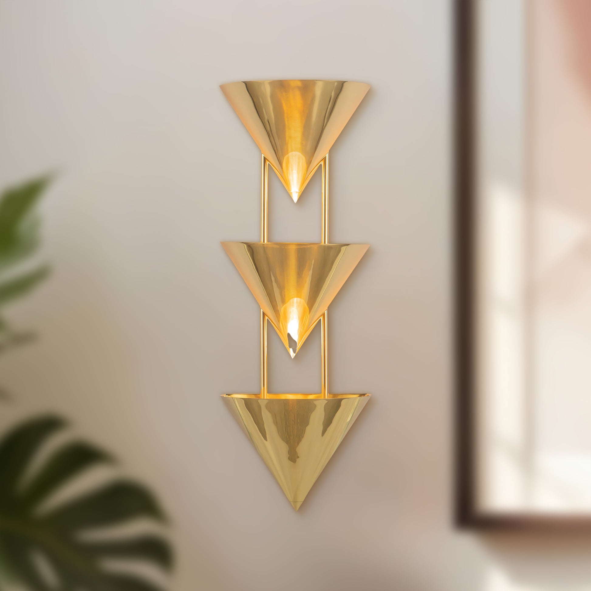 Versus Wall Sconce