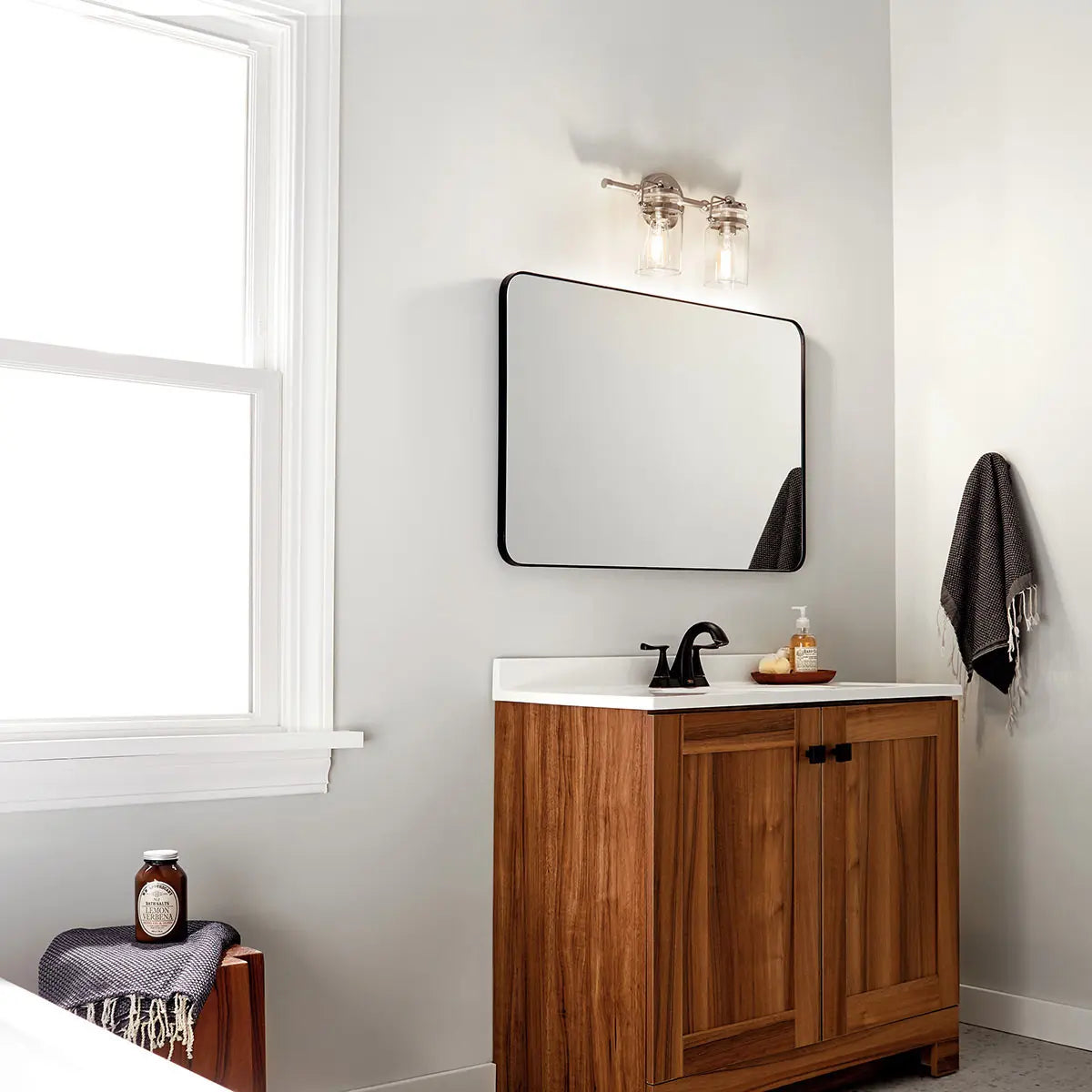 Brinley Bath 2Lt
