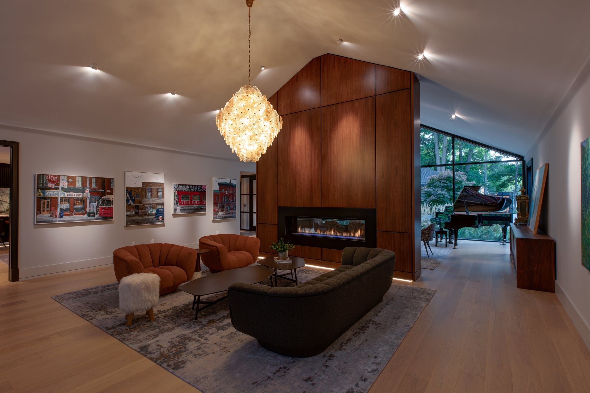 Sue-Anne 5-Tiers 27-Light 45" Grand Chandelier