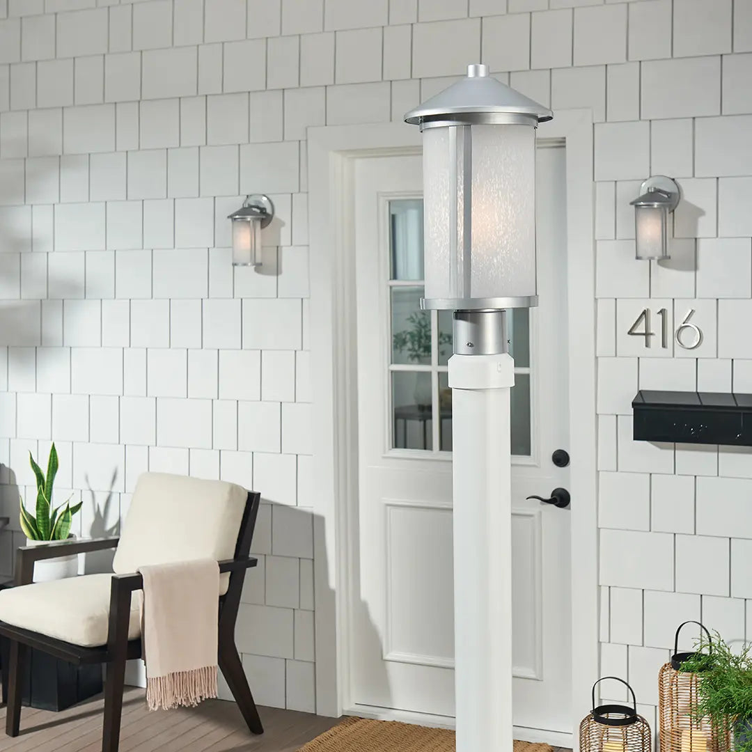 Lombard Outdoor Post Lantern