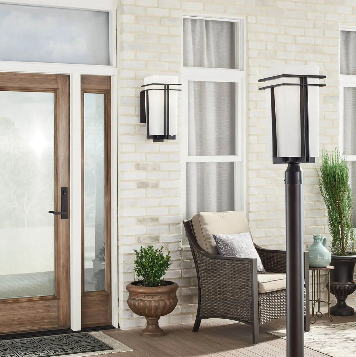Tremillo Outdoor Post Mt 1Lt