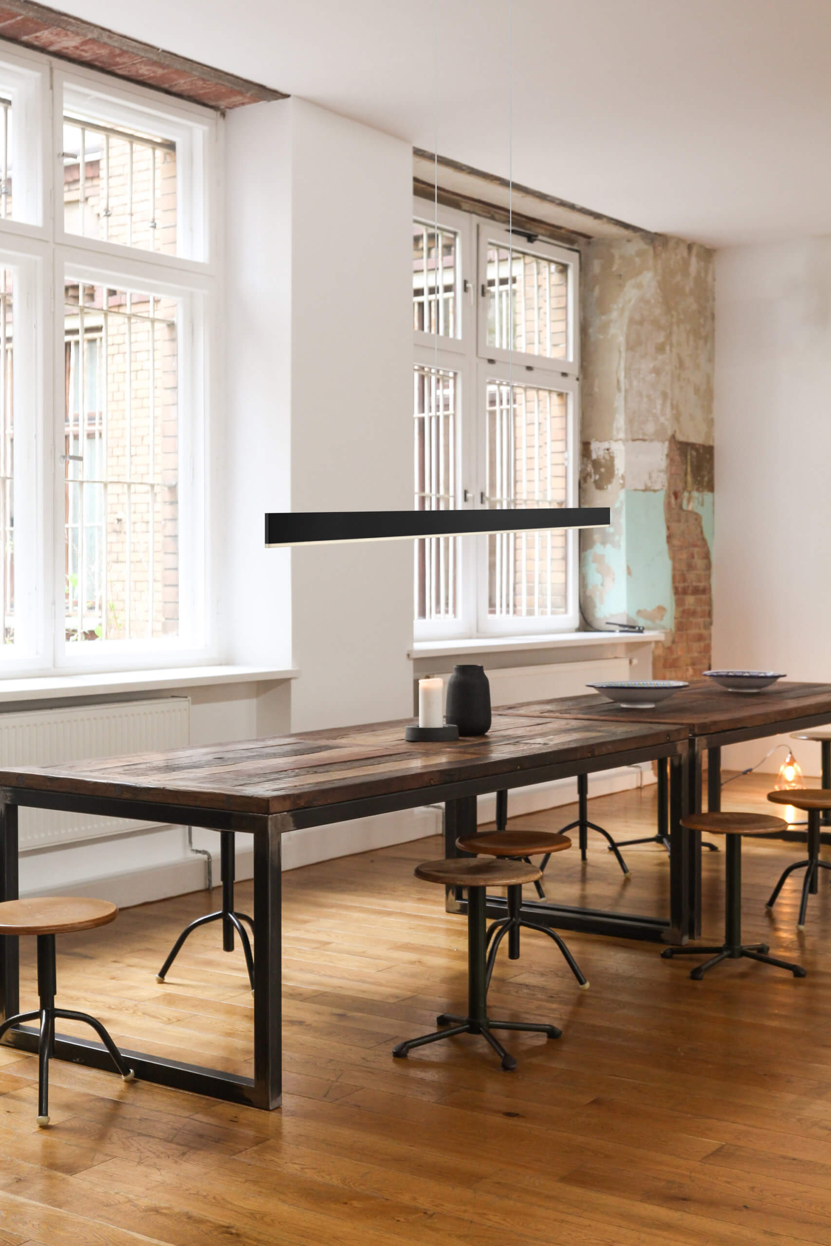 Beam 48in Slim Linear Pendant, 5CCT